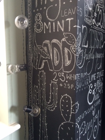 Amazing chalkboard wall art by @artynads