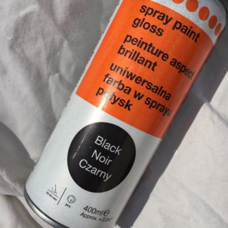 B&Q own value brand spray paint.