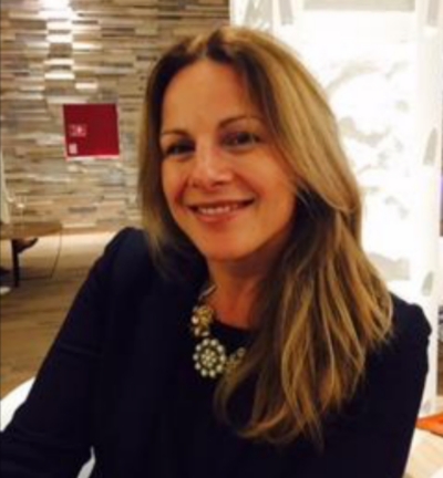 Gorgeous Julia Eldon looking, well, gorgeous. Instagram @suburbansalon