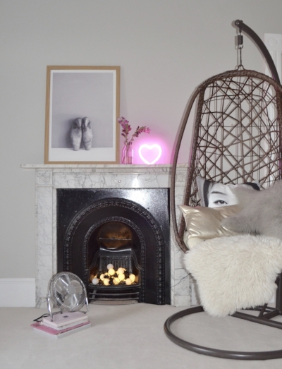 Bringing the outside in. Love a bit of multi tasking furniture.