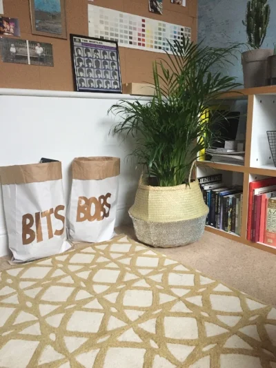 The rug looks fab with the cork wall and is really cosy.