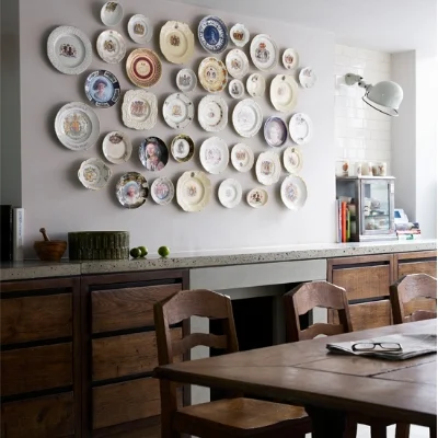 Jamie Theakston 's kitchen. Photograph courtesy of Paul Massey .