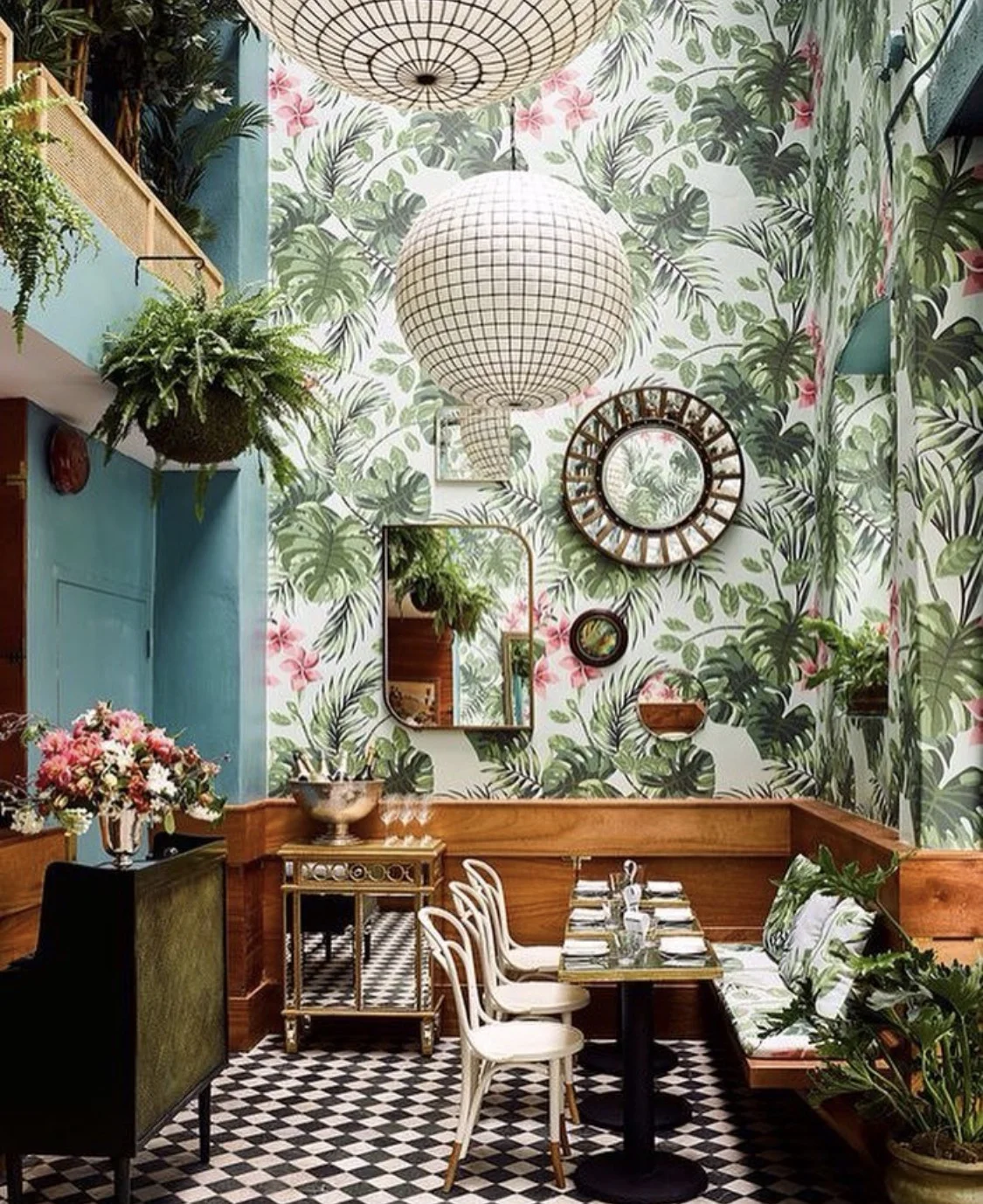 Leo's Oyster Bar - totally inspirational. Photography by The Cool Hunter .