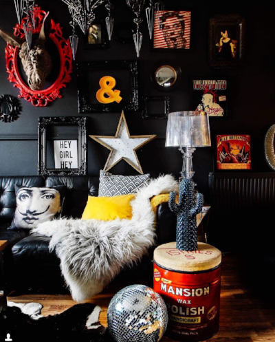 Pati Robins has surrounded wall art as an alternative to traditional framing. So cool.