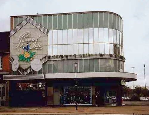 Paradise Lost in Watford. Where I spent most of the late eighties. 