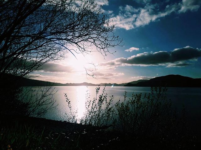 Photo-a-day #32 - The reason I love Scotland
&bull;
&bull;
&bull;
#photoaday #scotland #loch #trees #forest #hills #sunlight #reflection #bluesky #ipreview @preview.app