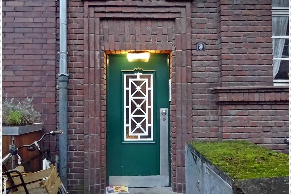 Двери Дюссельдорфа 1*2016