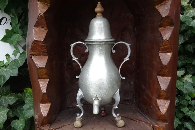 Об оловянных солдатиках и ангелах, 