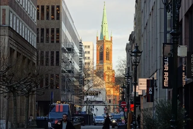 Johanneskirche - протестантская церковь Святого Иоанна в Дюссельдорфе