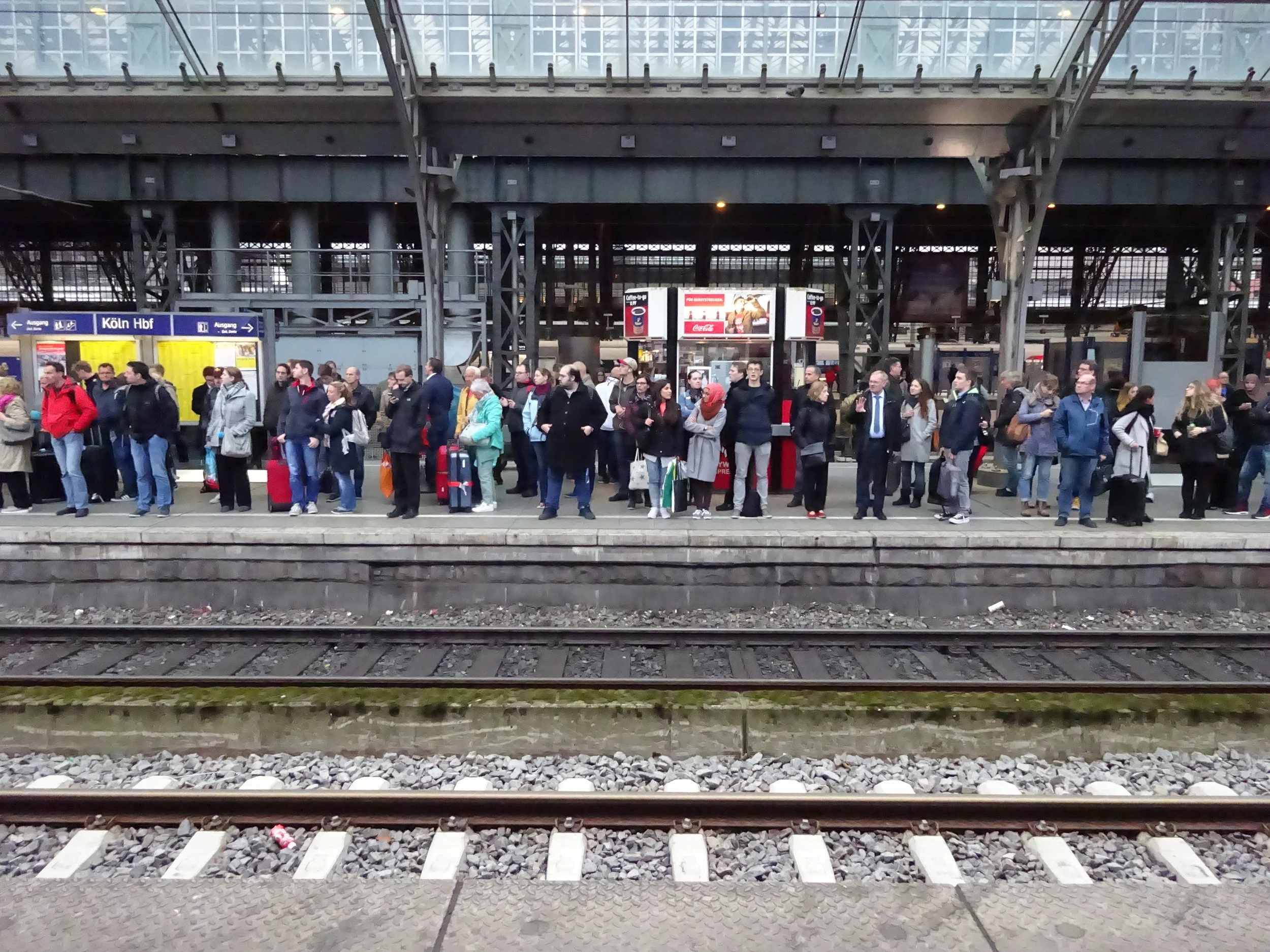 Путешествуя через Кёльн.