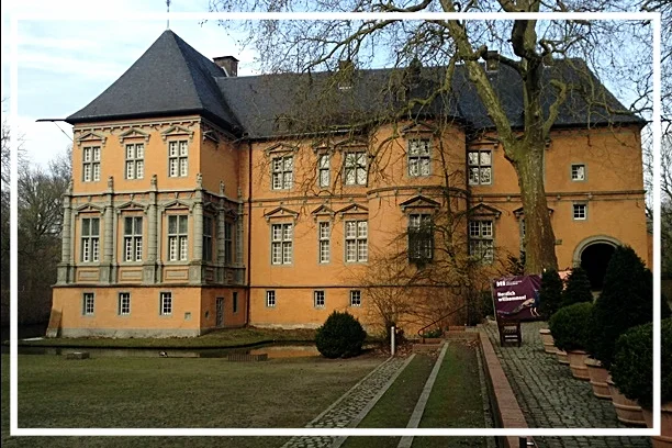 Из Дюссельдорфа в замок Rheydt 
