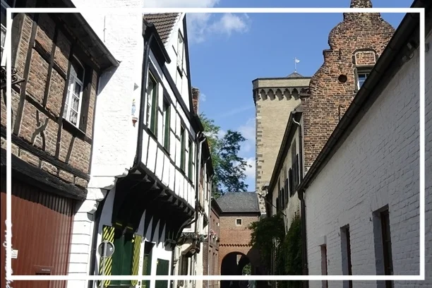 Из Дюссельдорфа в город-крепость Цонс