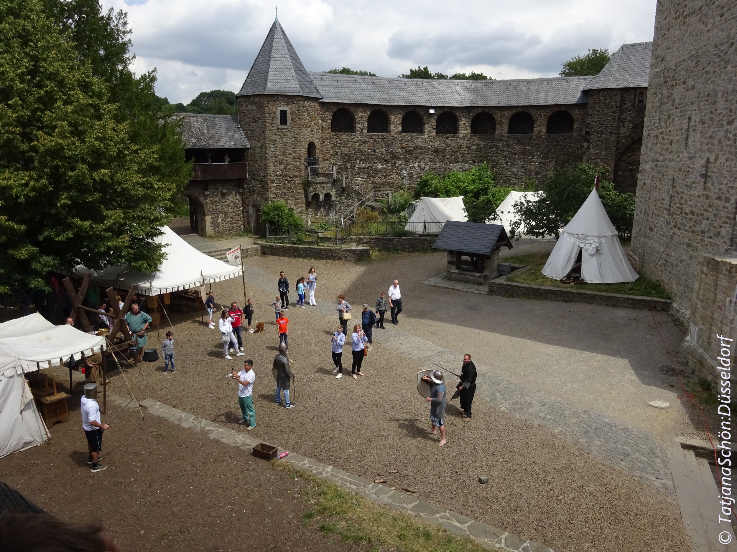 burg-023-.JPG