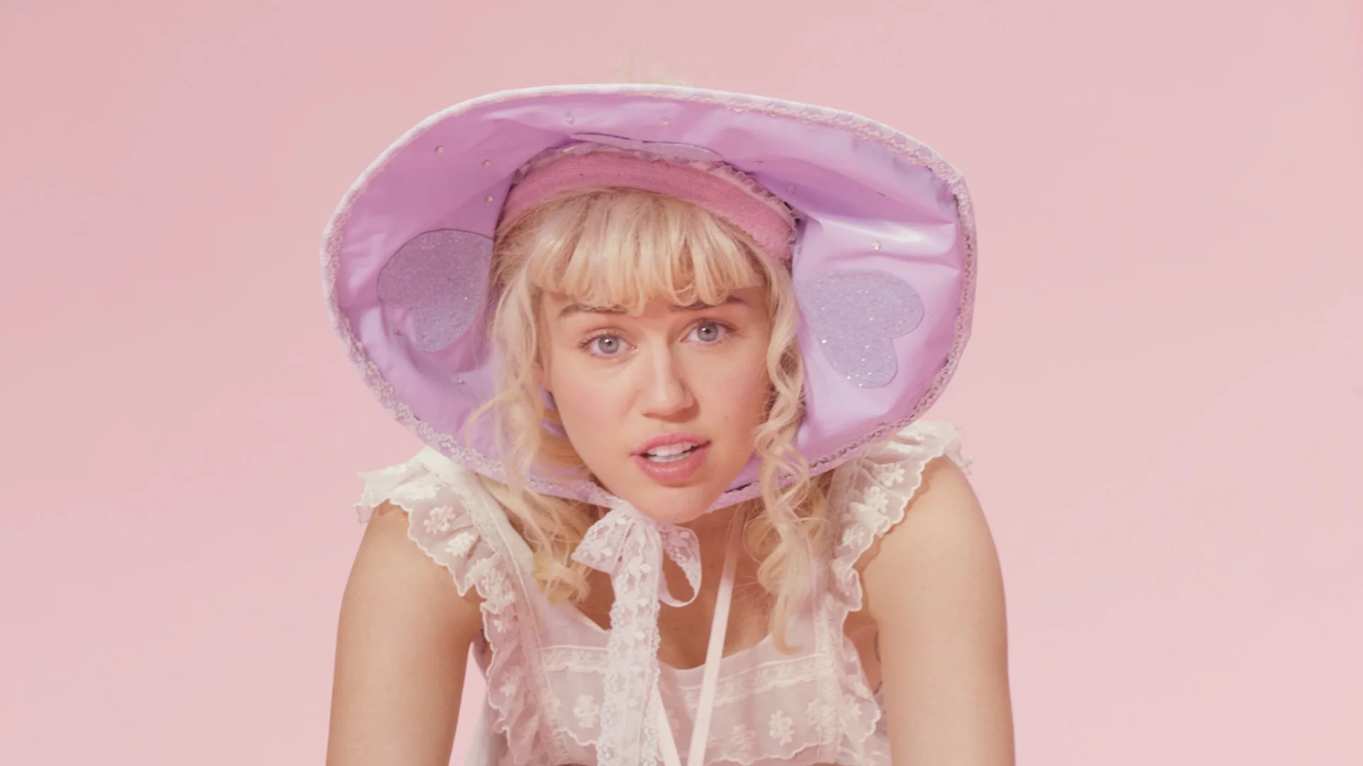 mILEY.jpg