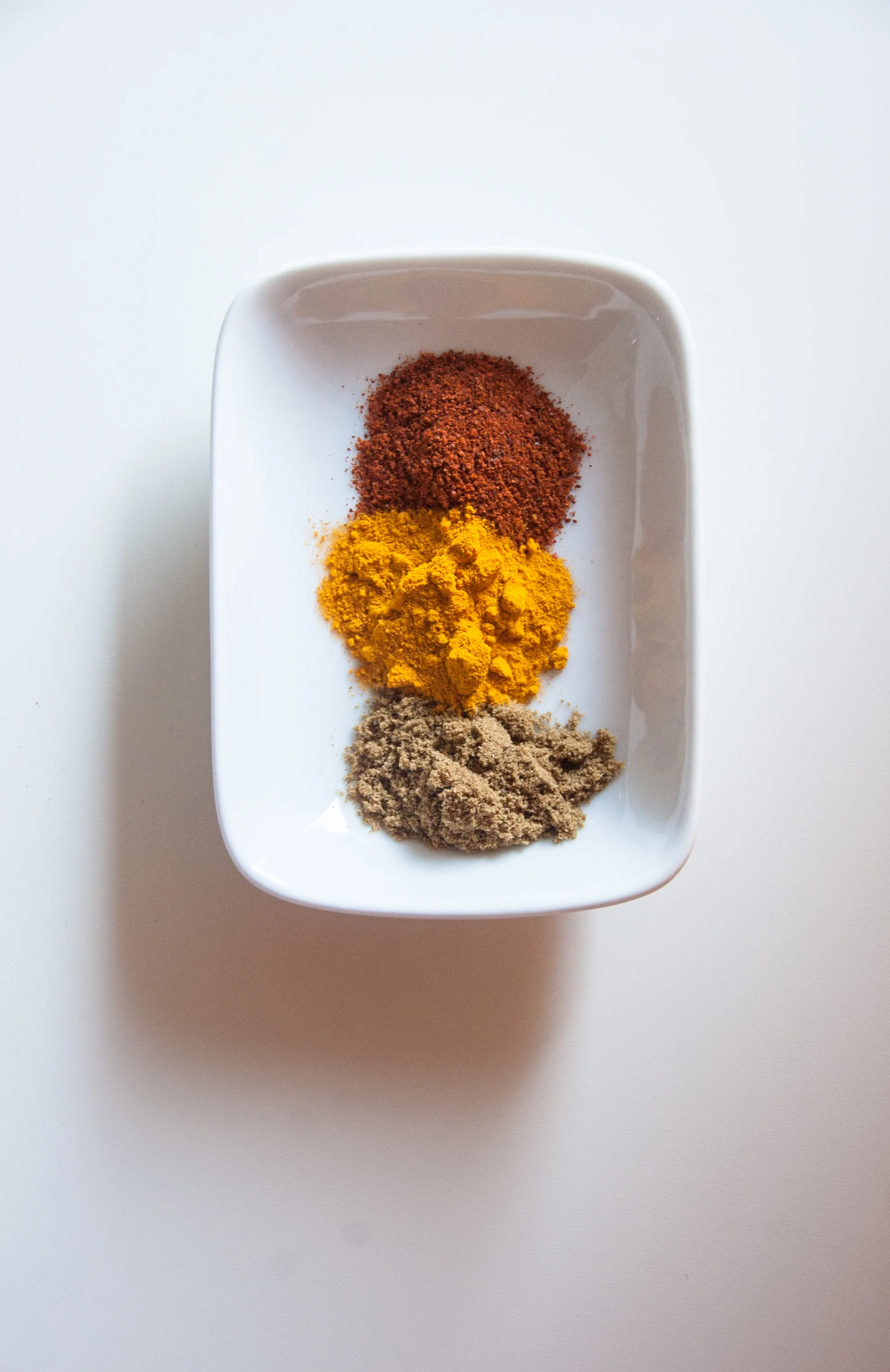 Dal fry is a hearty Indian lentil recipe often served in the restaurants of Mumbai. It is such a delightful comfort food, is vegan, and everything fabulous. It is my goto to beat Monday blues.&nbsp;