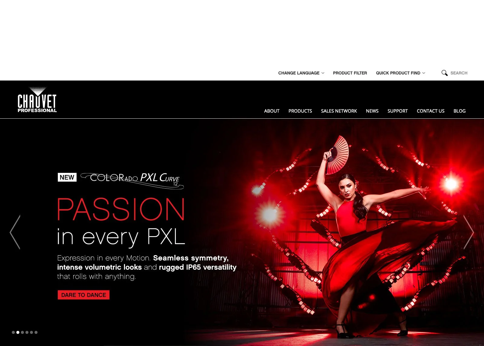 COLORado PXL Curve 12 LED Batten