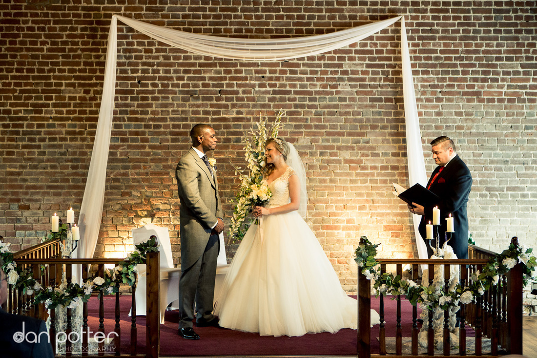 couple-in-the-ceremony-room.jpg