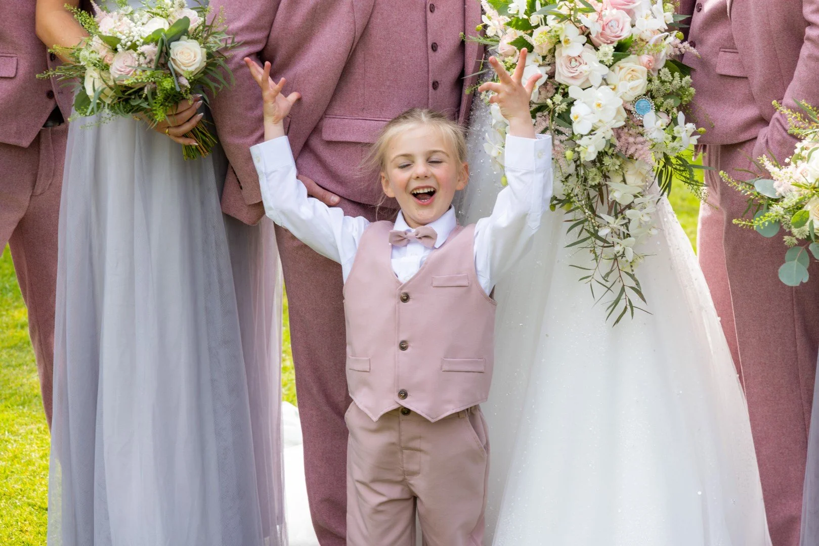 Wildflowers &amp; Romance: A Guide to Rustic Wedding Floral Arrangements