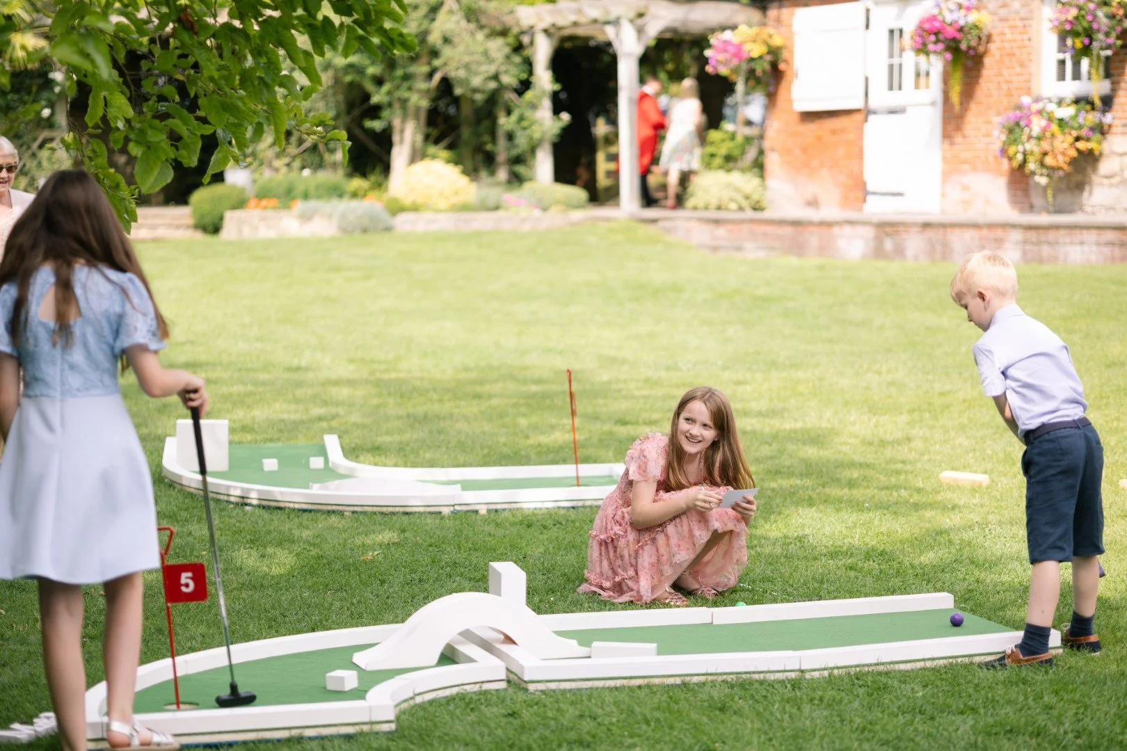 fun-garden-golf-games.jpg