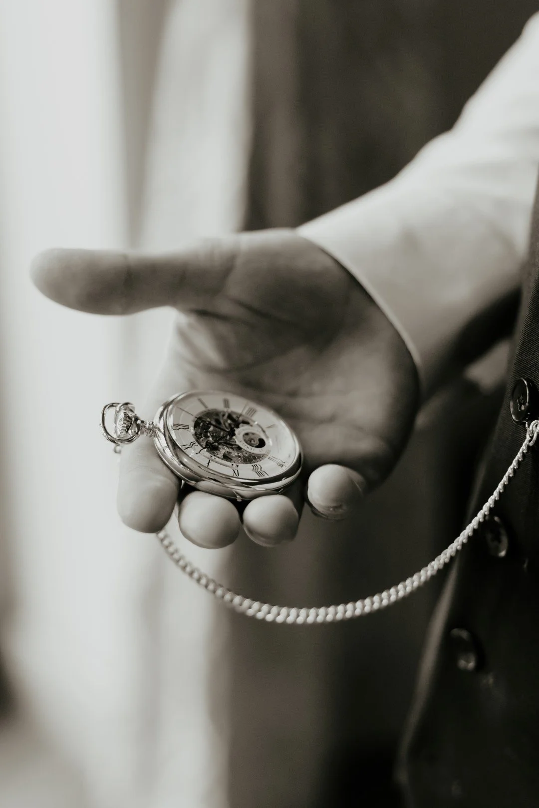 Grrom-pocketwatch-dressing (1).jpg