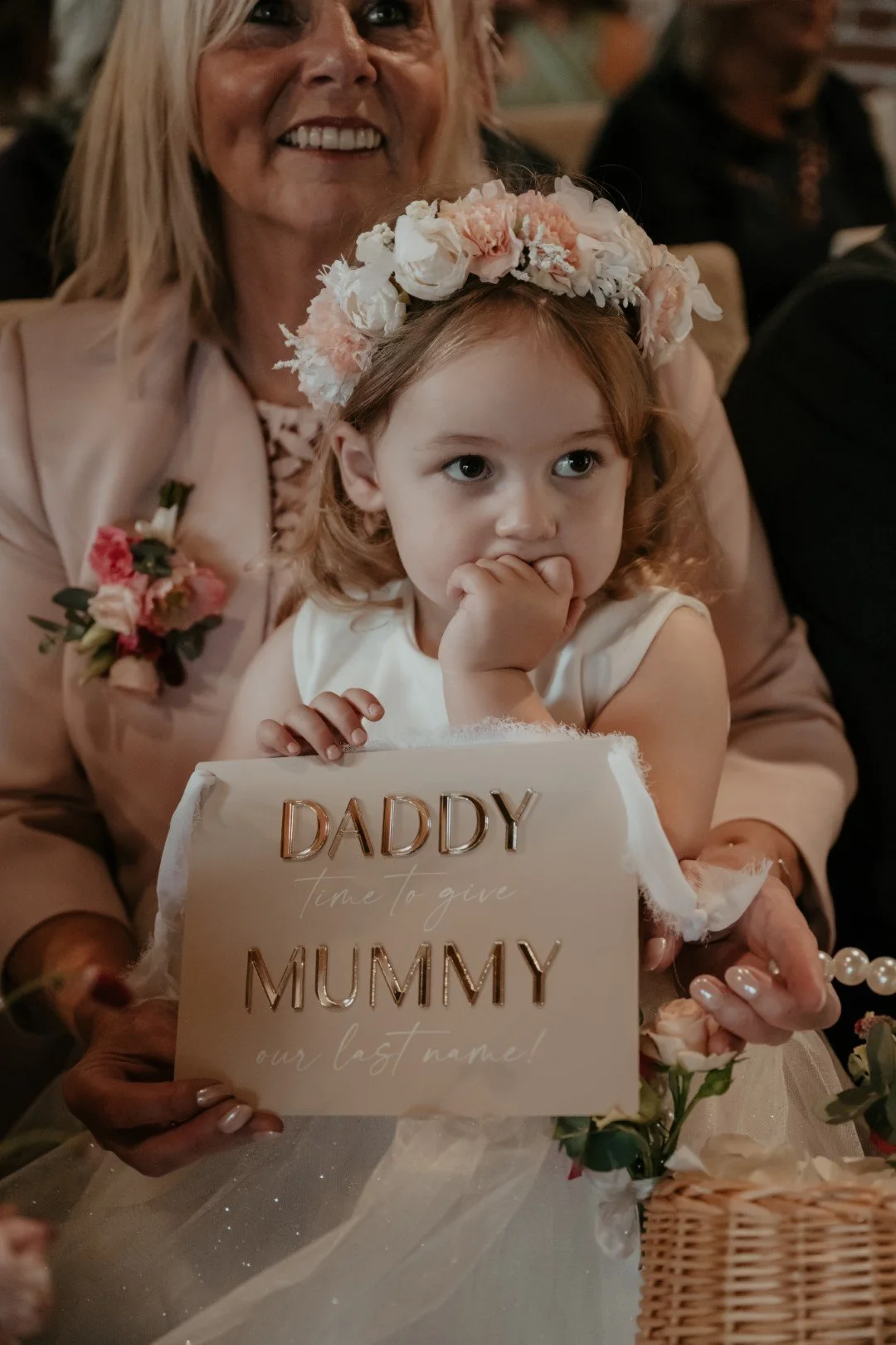 flowergirl-daddy-sign.jpg