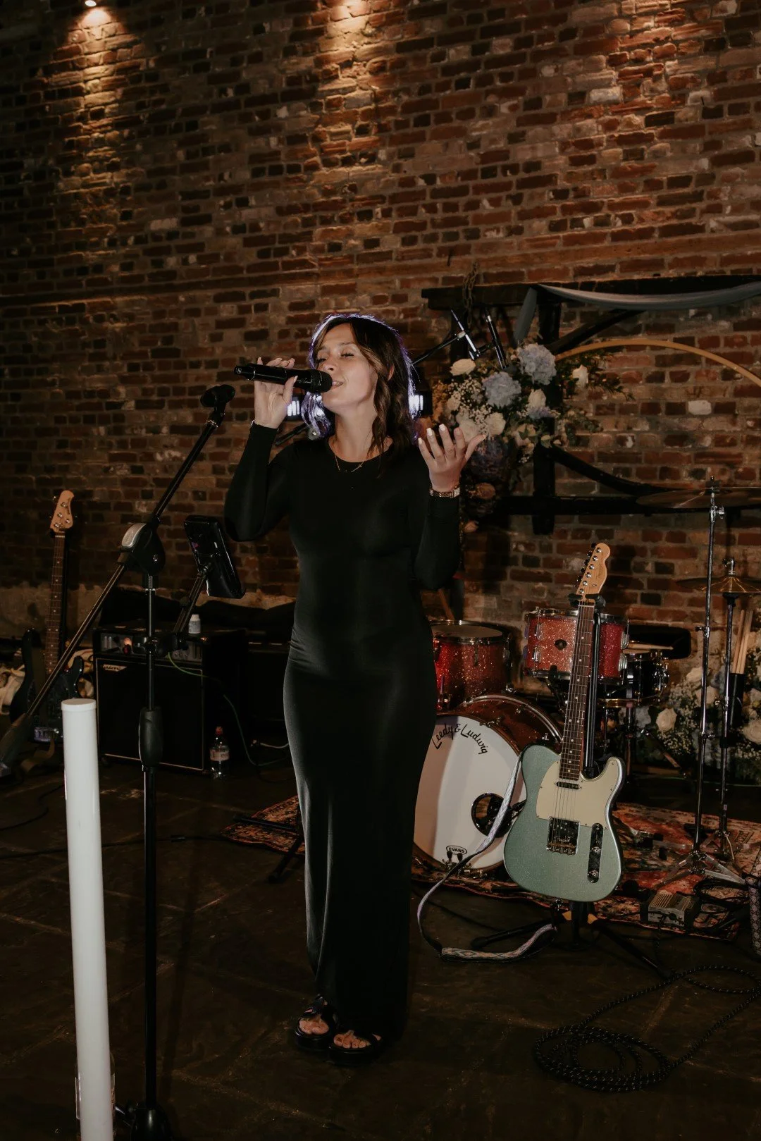 Enhance Your Wedding Experience with Live Music and Entertainment at Cooling Castle Barn