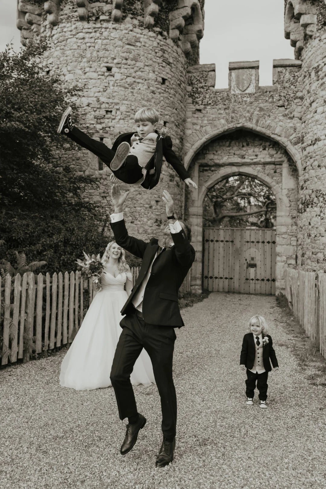 family-fun-wedding (2).jpg