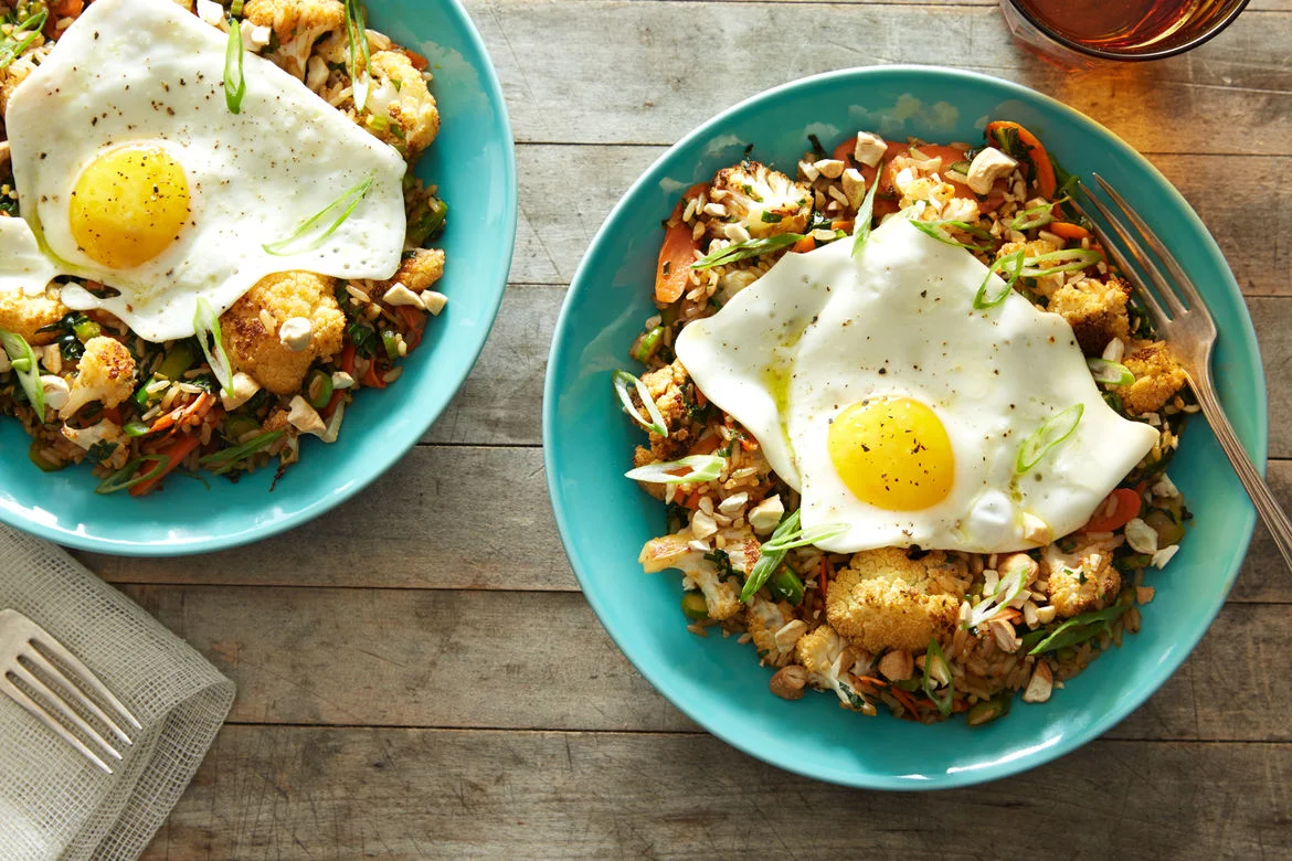 213-2PV2-Vegetable-Fried-Rice-19316_Right_splash_feature.jpg