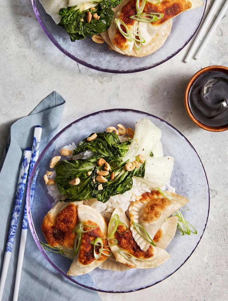 2206-2PV3-Mushroom-Cabbage-Dumplings-16835_x1b_Right_splash_feature.jpg