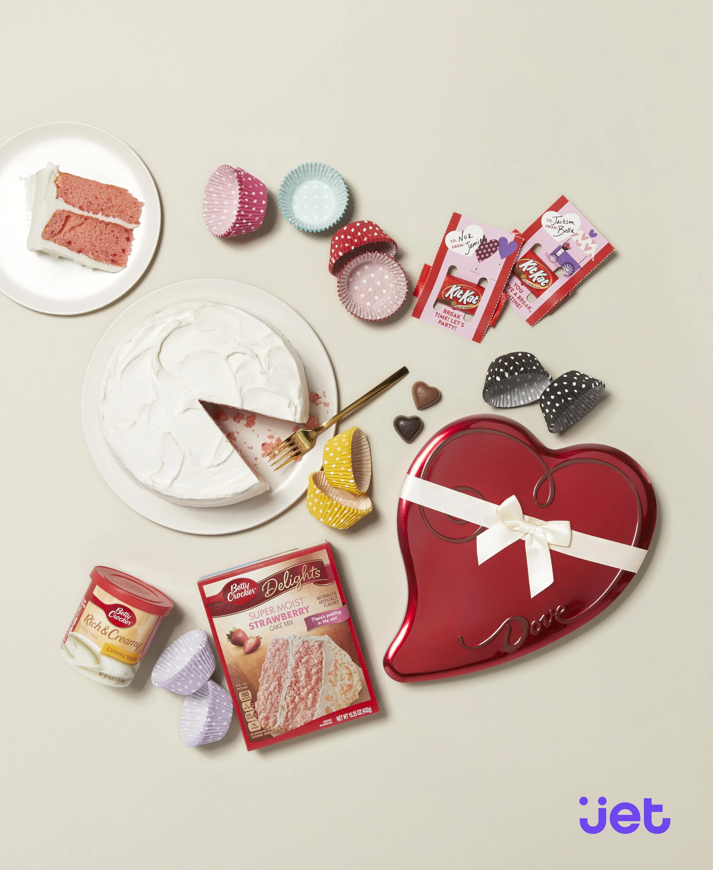 S3_9B_ValentinesDayEDL_Sweets_0318_R01_ClosedHeart copy copy.jpg