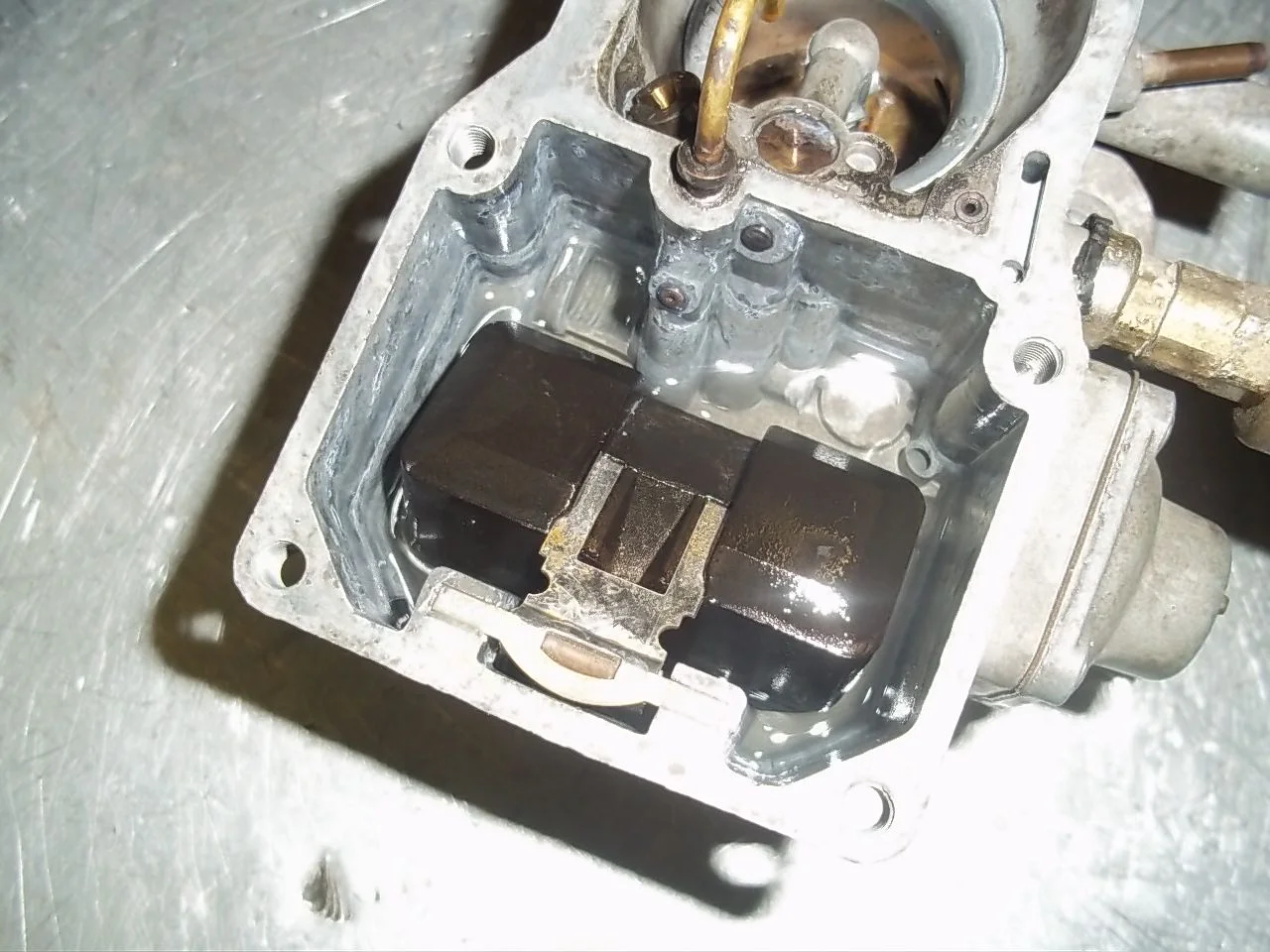 31 cleaned carbed.JPG