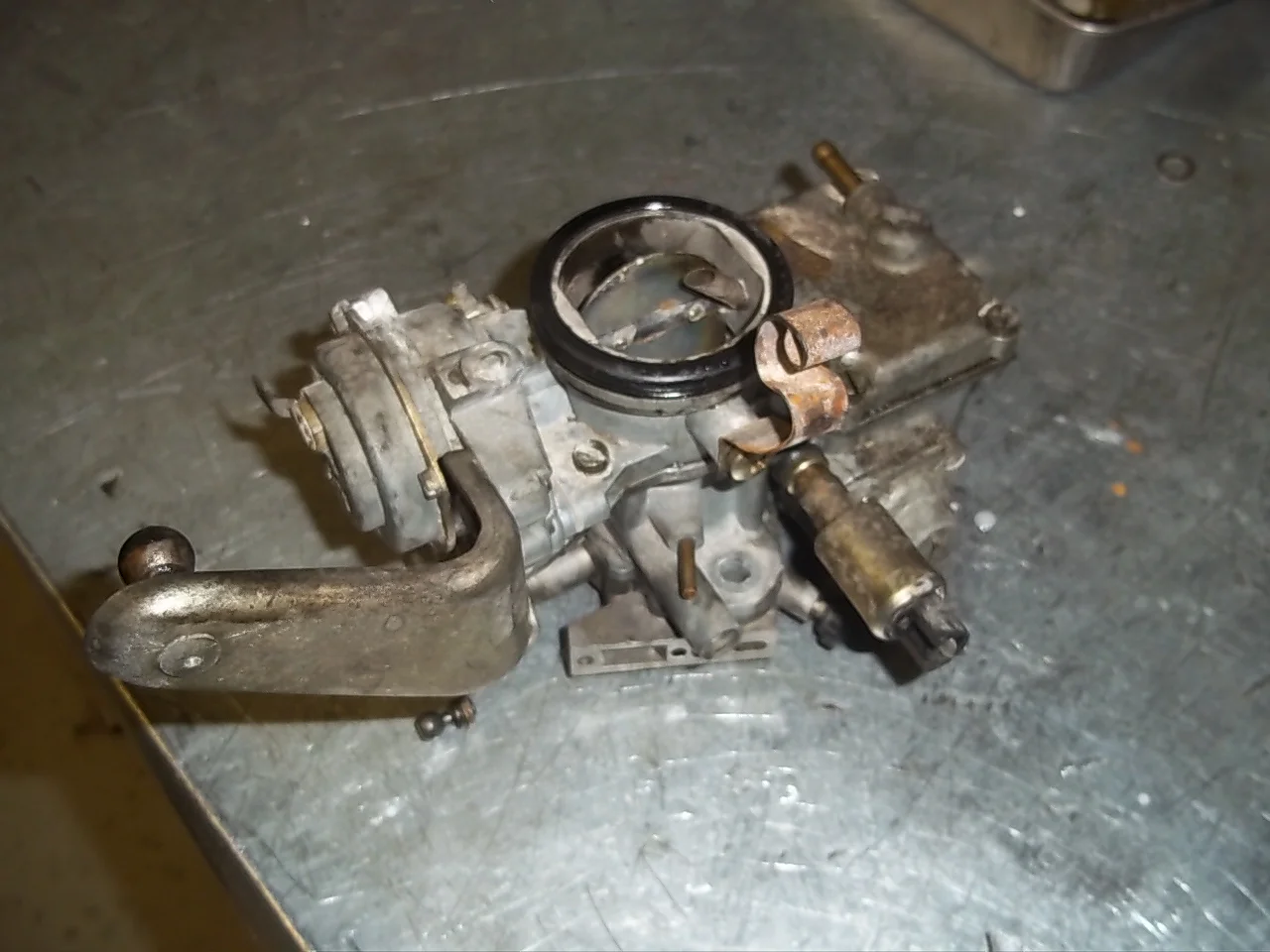 32 R carb.JPG