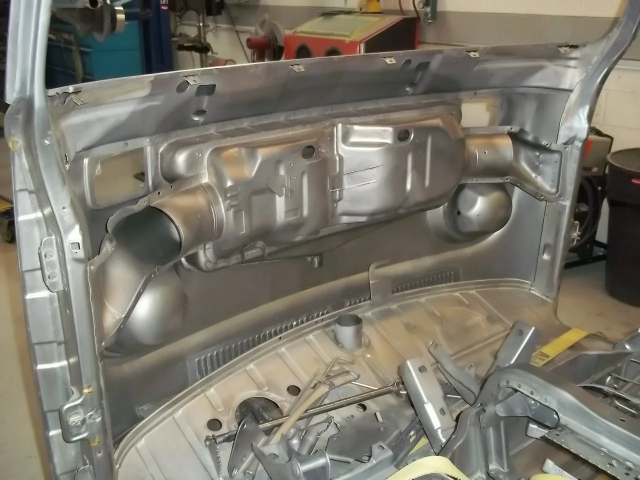 212 Safe in shop.JPG