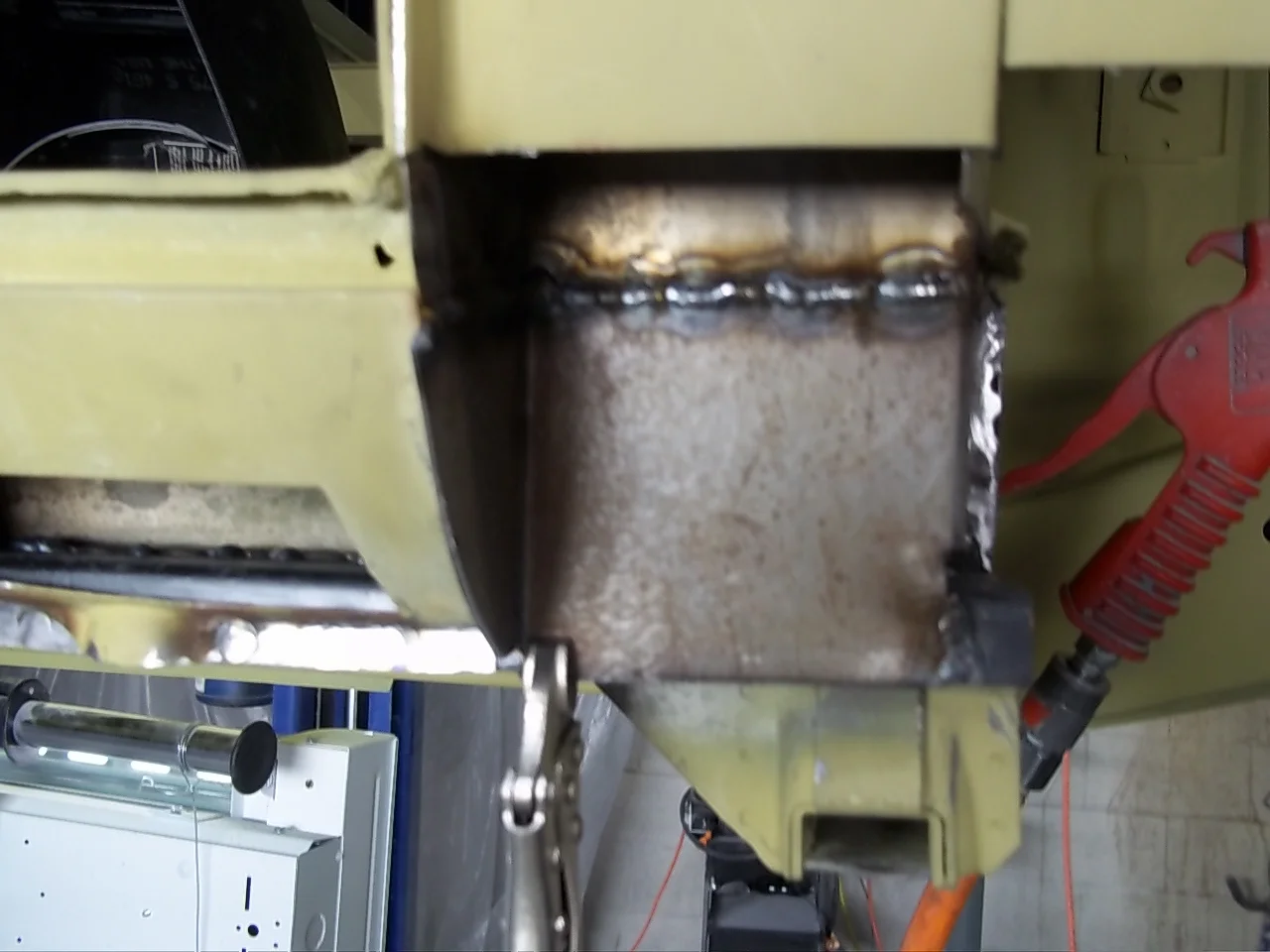 383 Inner rocker.JPG