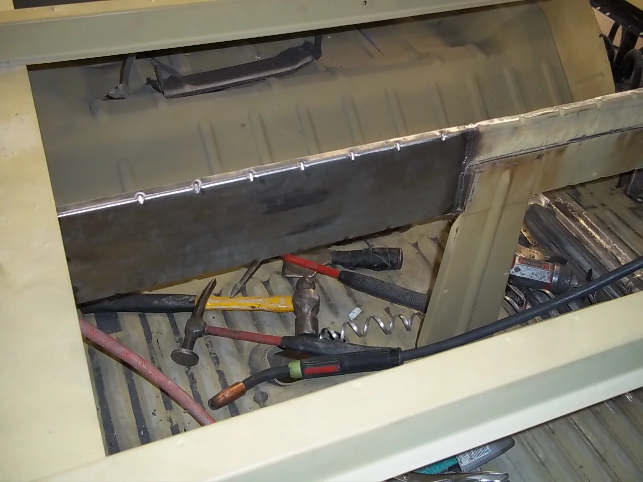520 New Upper crossmember.JPG