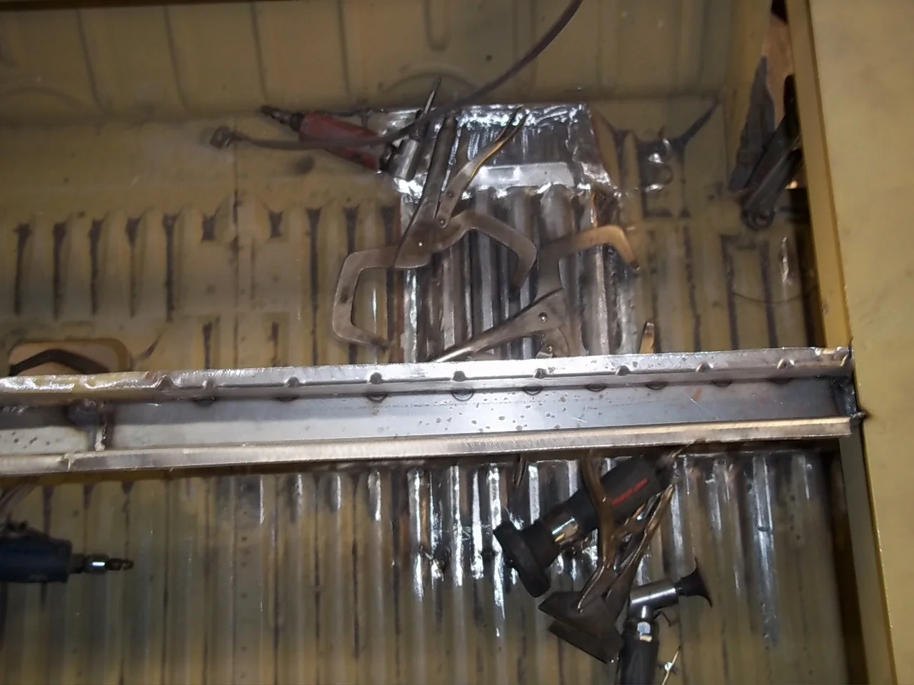 523 New Upper crossmember.JPG