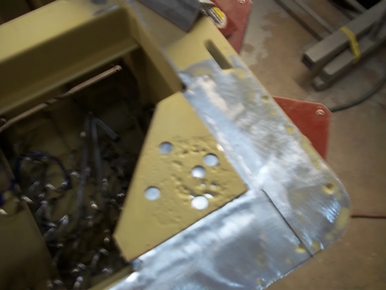 527 RR corner brace.JPG