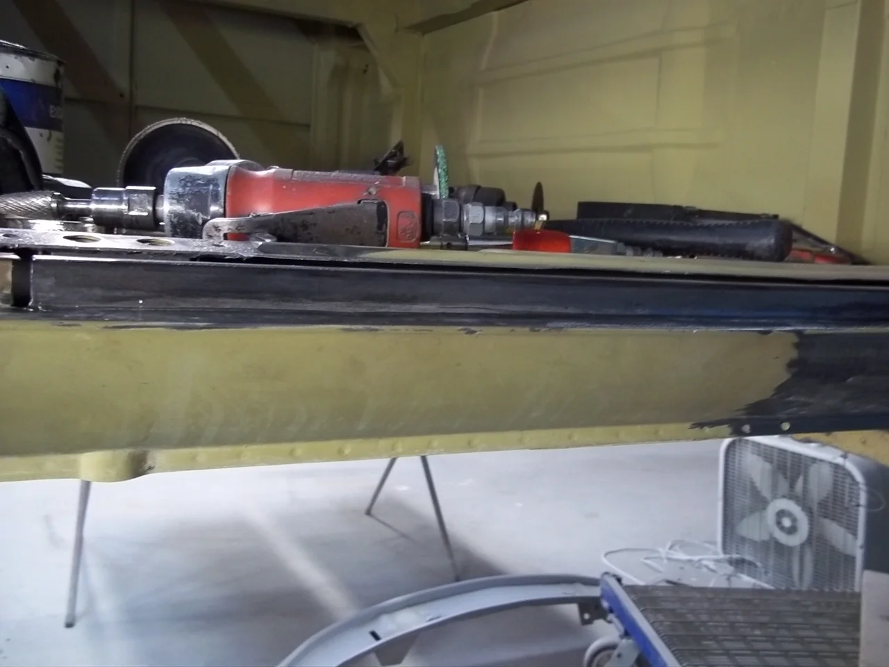 540 R rocker & seal channel area.JPG