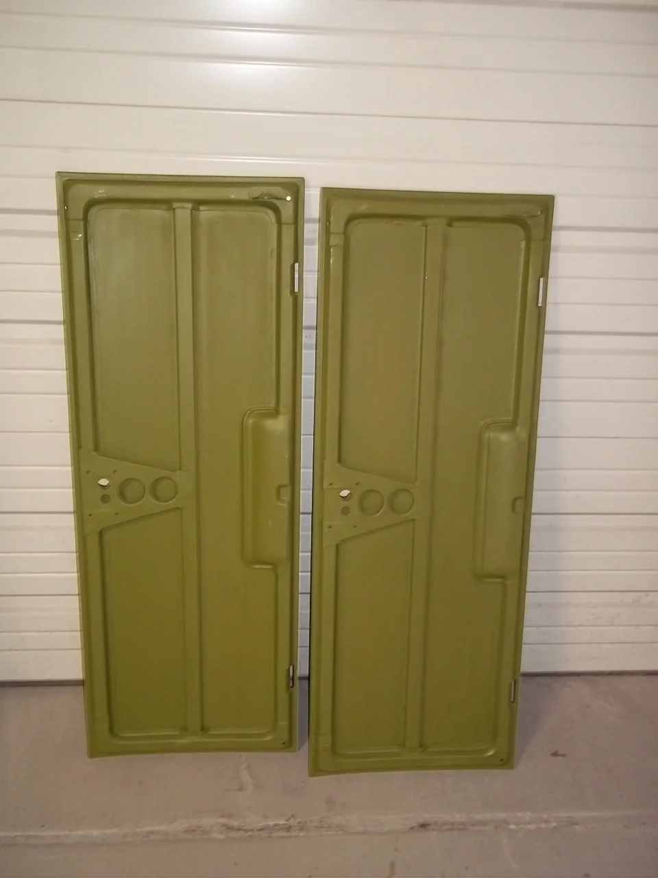 545 New Treasure Chest Doors.JPG