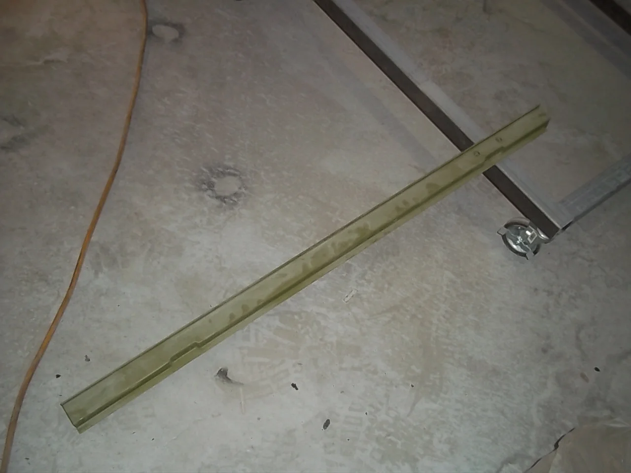 555 New Hinge Carrier.JPG