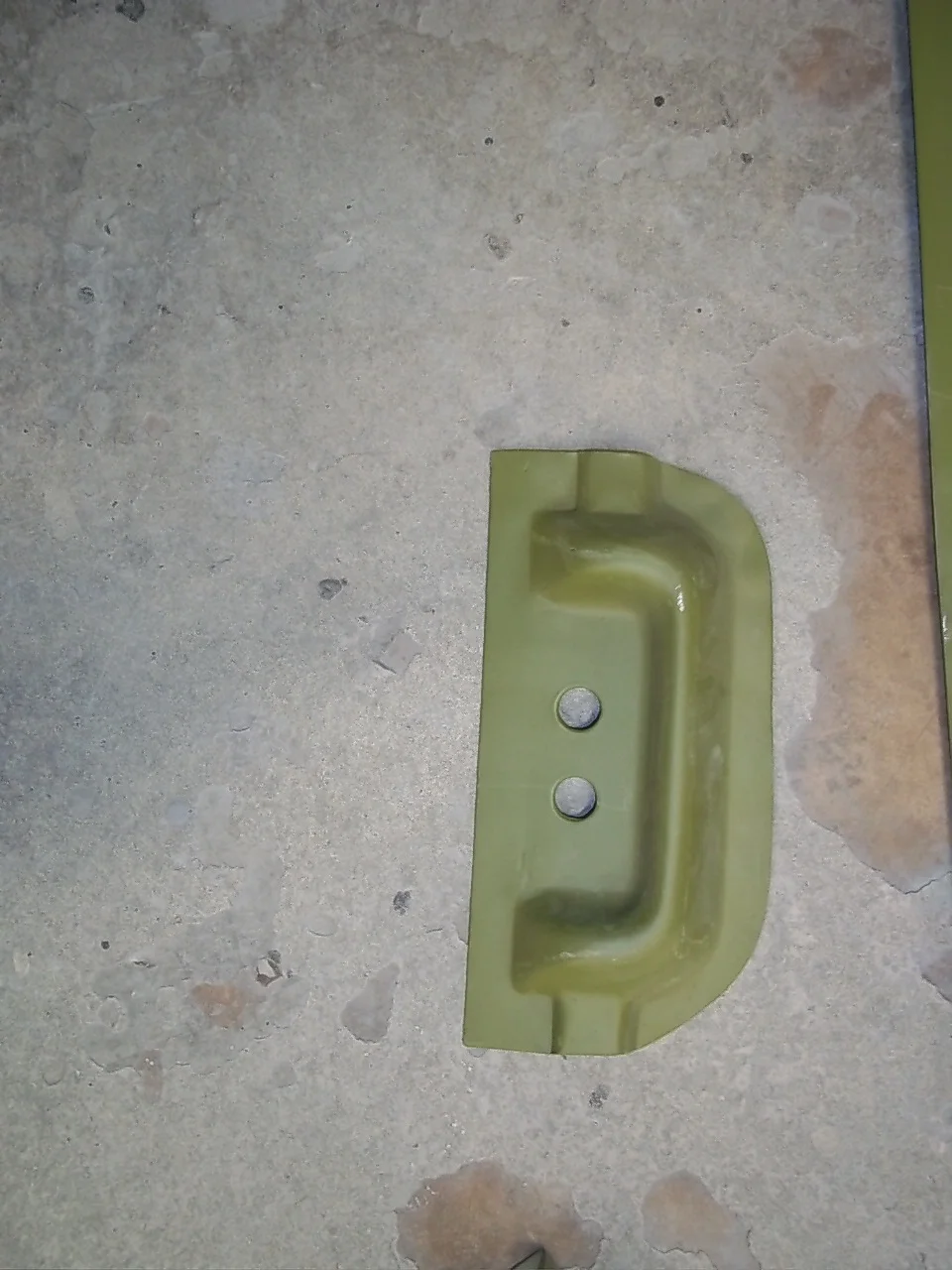 557 L Floor Latch plate.JPG