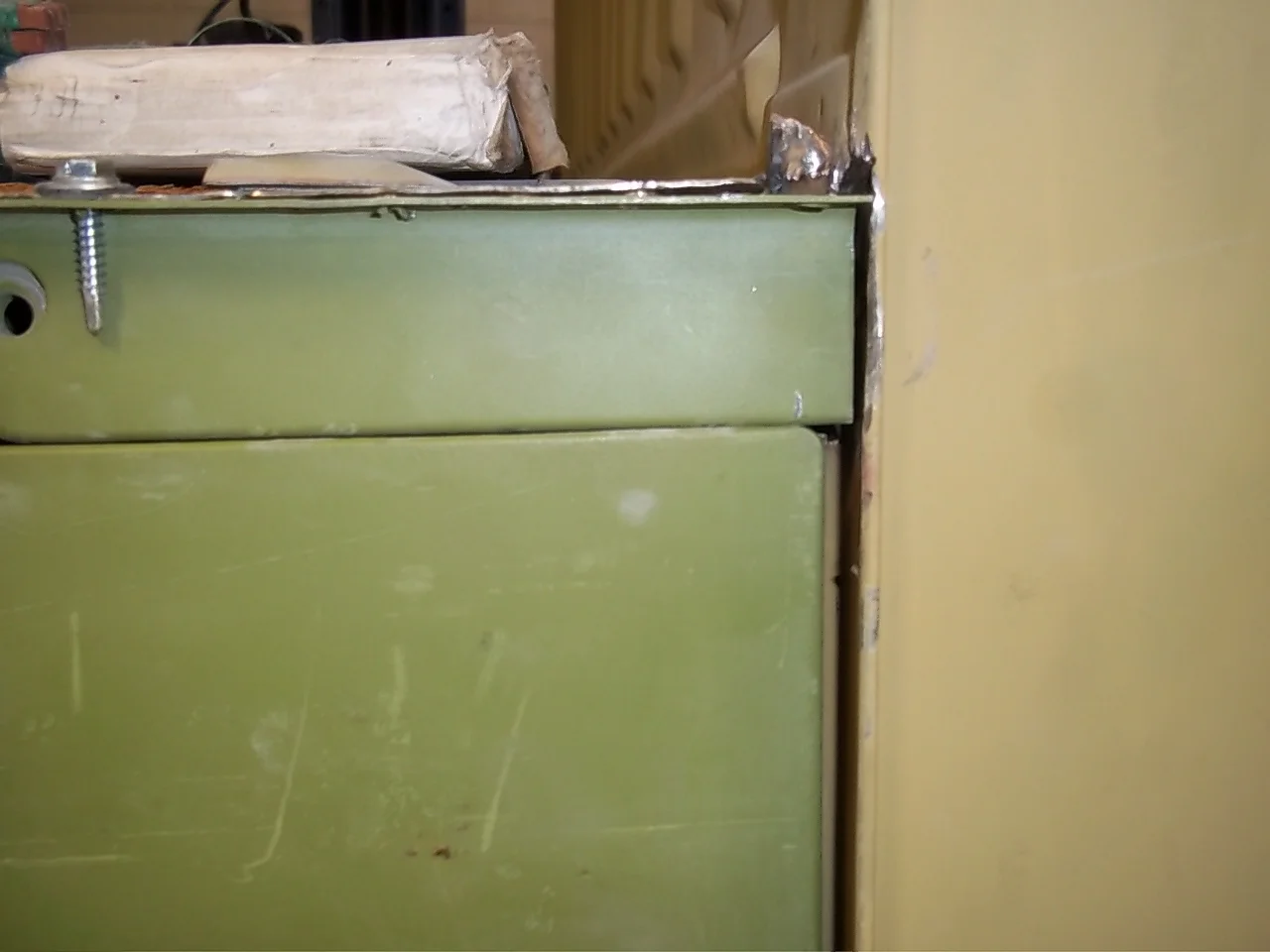 601 Fitting Hinge Carrier.JPG