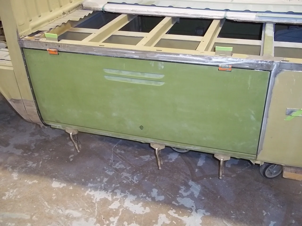 630 L Door Fitting.JPG