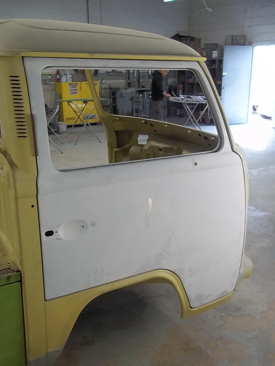 633 L Big Door.JPG