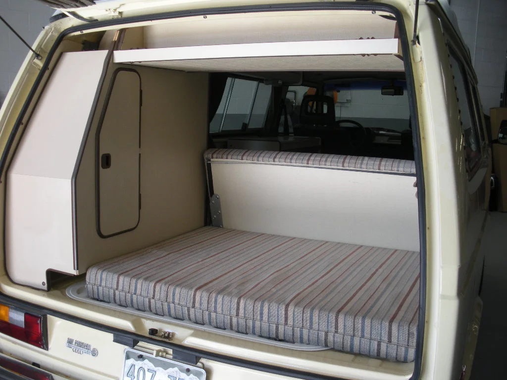 08 Donor Interior.JPG