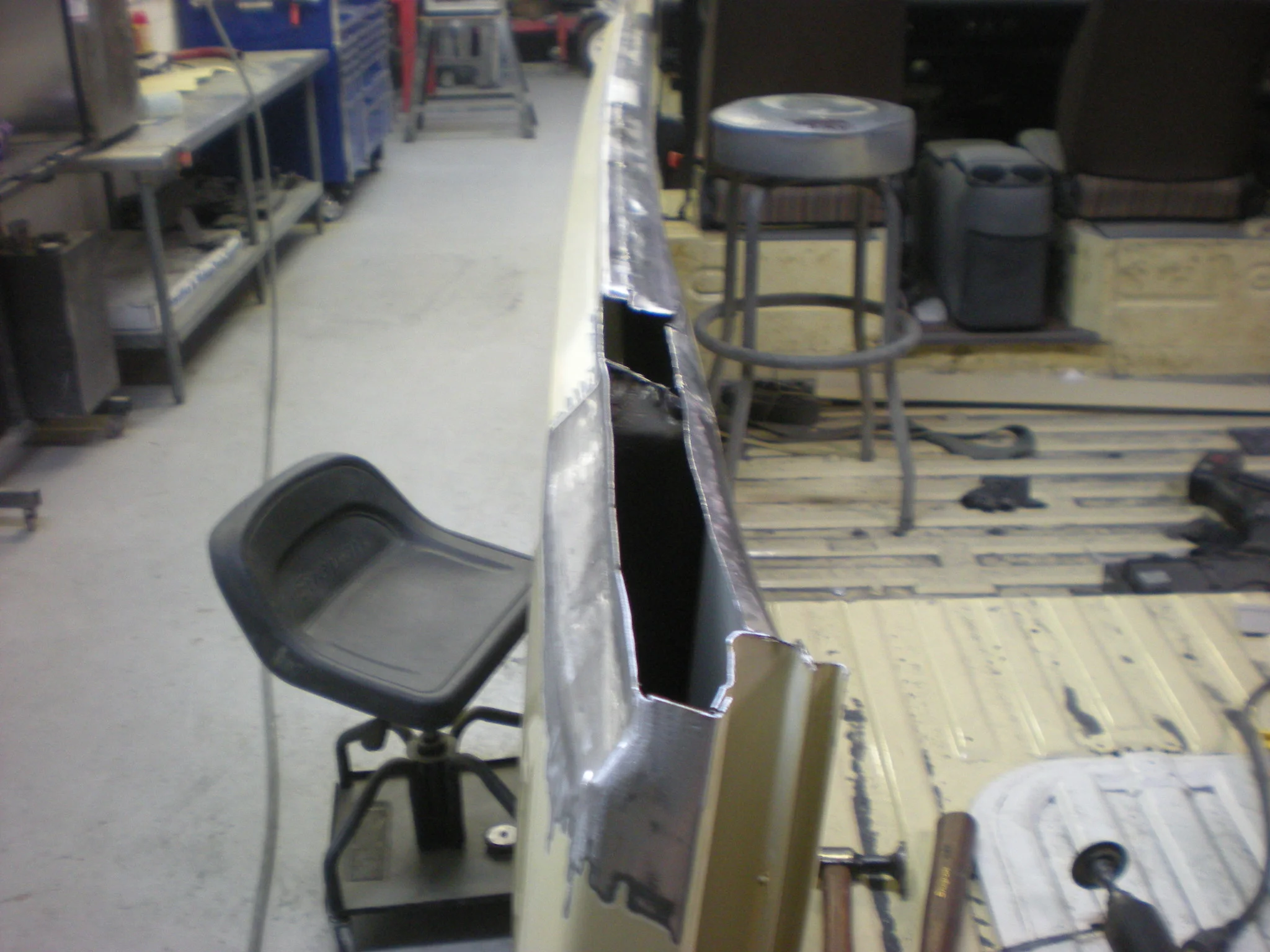 65 rear vents.JPG