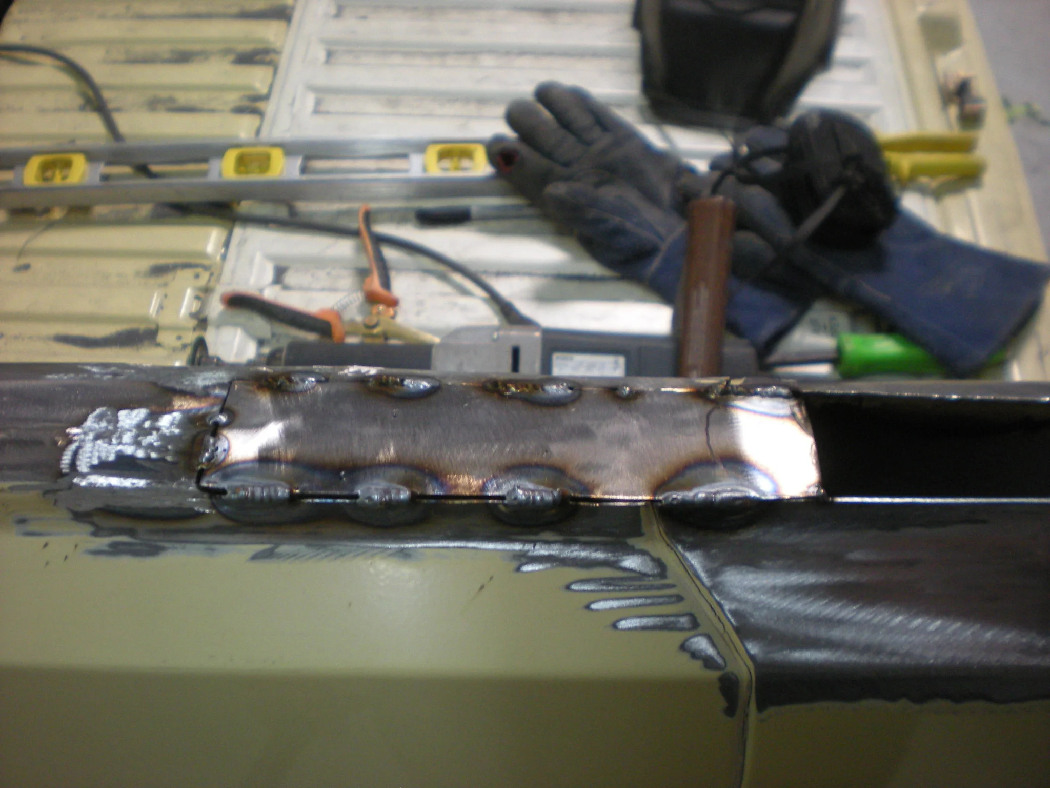 67 rear vents.JPG