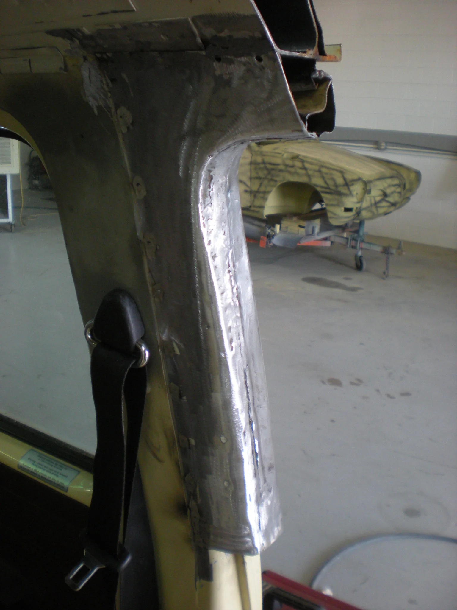 107 Custom 'B' Pillar.JPG