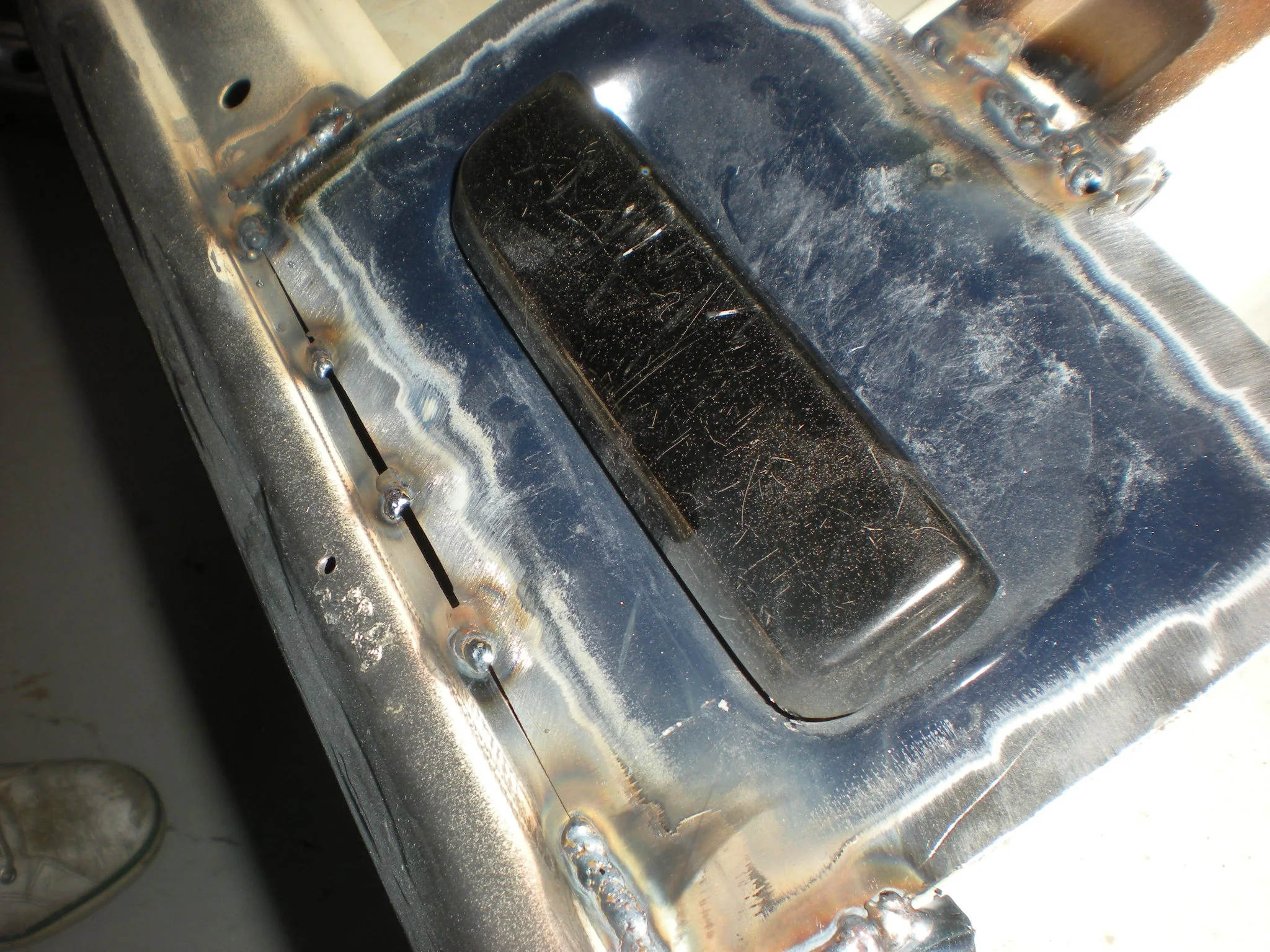 130 Tailgate Latch.JPG