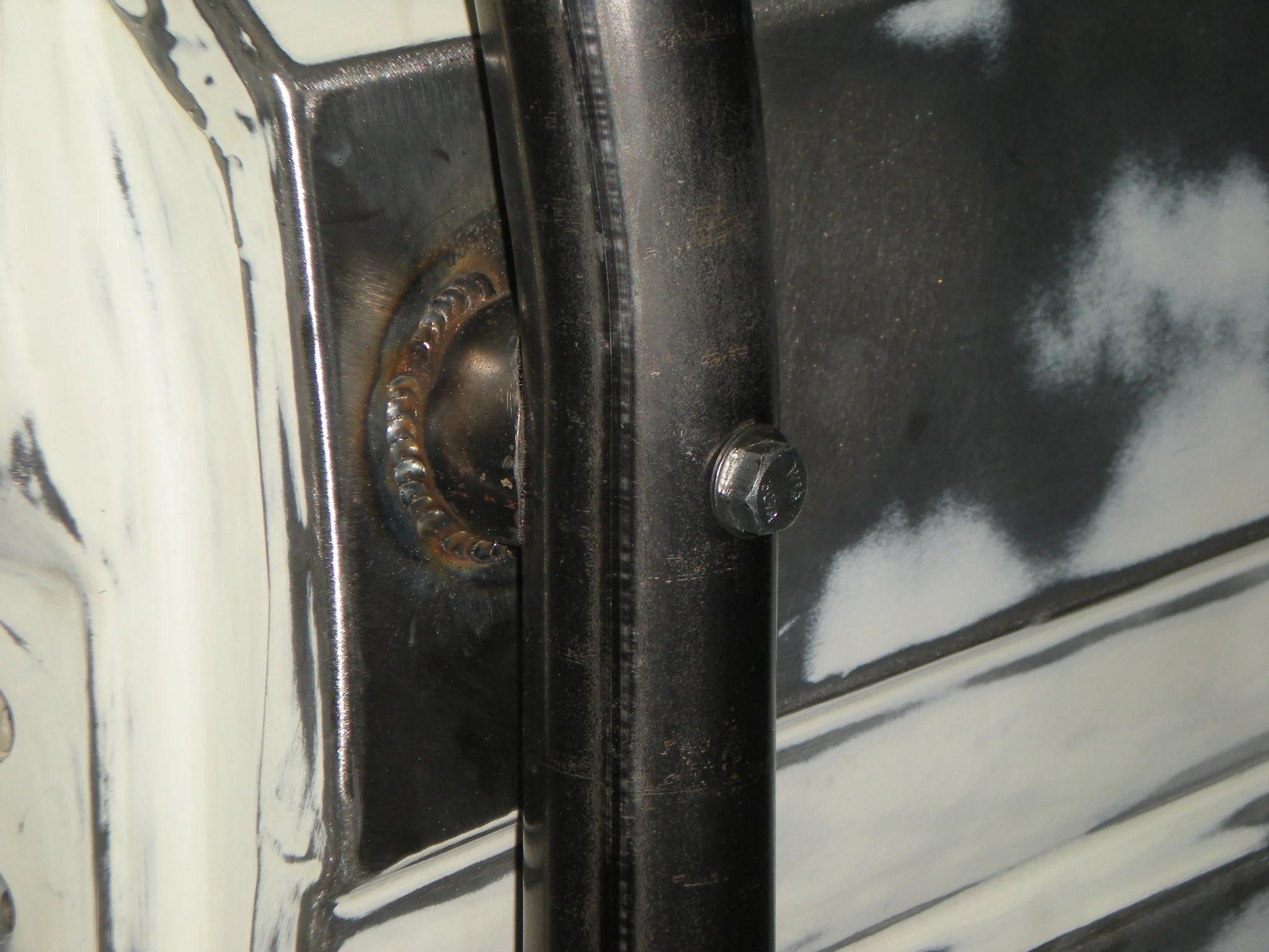 112 outer rack mount.JPG